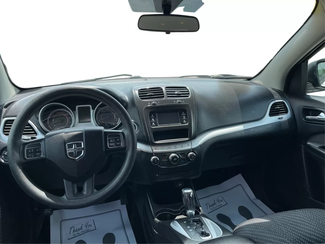 2016 Dodge Journey SXT (3C4PDDBG7GT) with an Pentastar 3.6L V-6 DOHC engine, located at 1230 East Main St, Xenia, OH, 45385, (937) 908-9800, 39.688026, -83.910172 - Photo#21