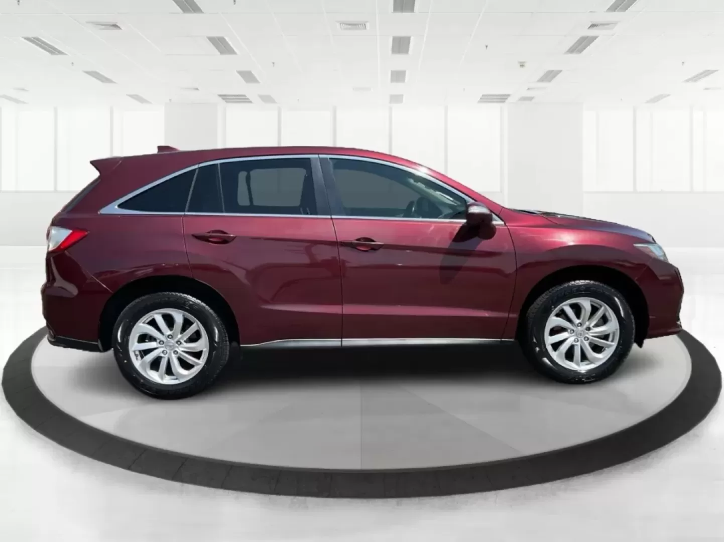 2016 Acura RDX 6-Spd AT (5J8TB3H33GL) with an 3.5L V6 DOHC 24V engine, 6-Speed Automatic transmission, located at 1230 East Main St, Xenia, OH, 45385, (937) 908-9800, 39.688026, -83.910172 - Photo#1