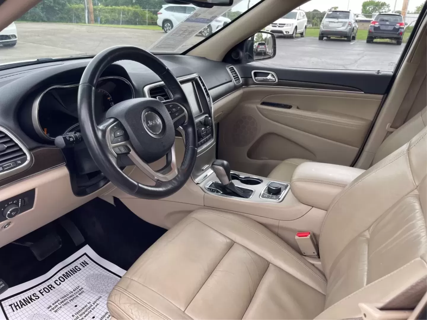 2016 Jeep Grand Cherokee Limited (1C4RJFBG9GC) with an Other engine, located at 1230 East Main St, Xenia, OH, 45385, (937) 908-9800, 39.688026, -83.910172 - ### Discover Adventure with the 2016 Jeep Grand Cherokee Limited at Advantage Car and Credit in Fairborn, OH!<br /> <br /> Are you ready to elevate your weekend adventures or tackle your daily commute with style and confidence? The 2016 Jeep Grand Cherokee Limited is the perfect SUV for those who cr - Photo#9
