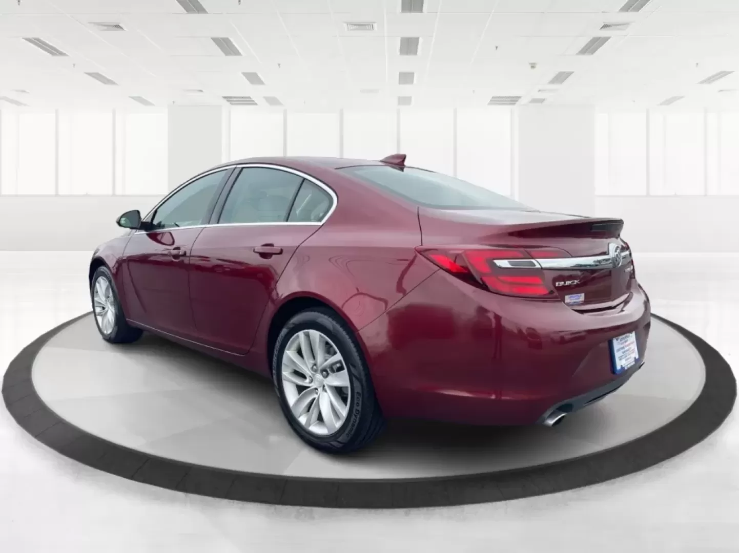 2017 Buick Regal Turbo (2G4GM5EX5H9) with an 2L I-4 gasoline direct injection engine, located at 1230 East Main St, Xenia, OH, 45385, (937) 908-9800, 39.688026, -83.910172 - **Elevate Your Commute in the Stylish 2017 Buick Regal Turbo**<br /> <br /> If you're searching for a vehicle that seamlessly blends sophistication with performance, the 2017 Buick Regal Turbo is your ideal choice. This sleek sedan is perfect for budget-conscious buyers who refuse to compromise on s - Photo#4
