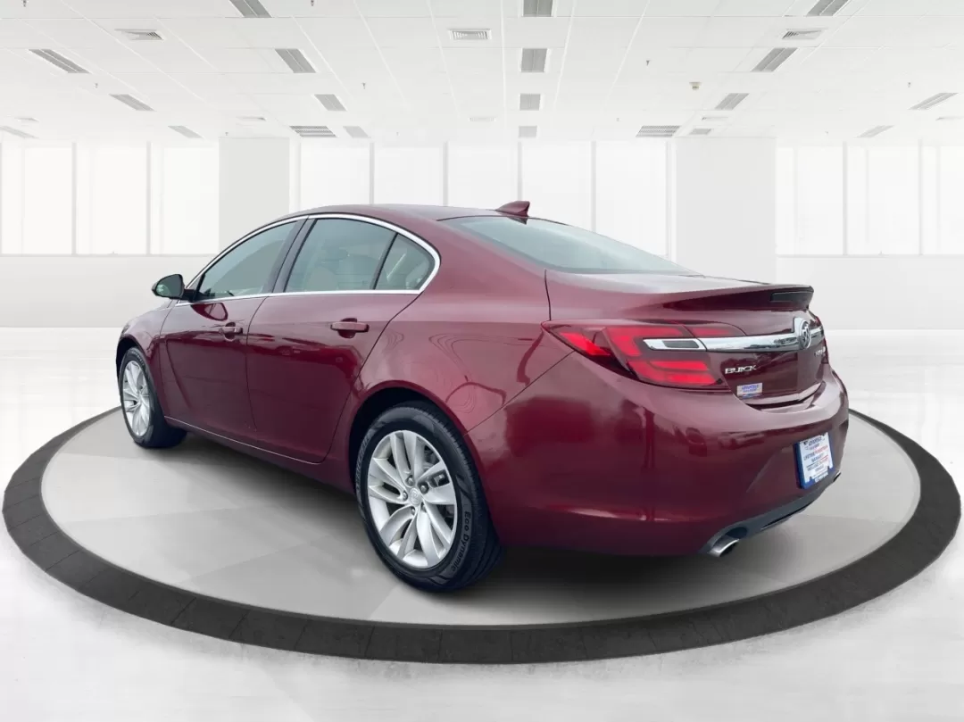 2017 Buick Regal Turbo (2G4GM5EX5H9) with an 2L I-4 gasoline direct injection engine, located at 1230 East Main St, Xenia, OH, 45385, (937) 908-9800, 39.688026, -83.910172 - Photo#4