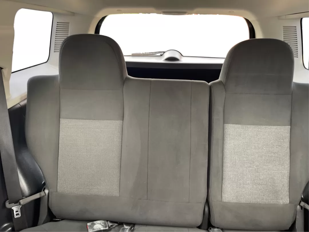 2014 Jeep Patriot Latitude 4WD (1C4NJRFB5ED) with an 2.4L L4 DOHC 16V engine, located at 1230 East Main St, Xenia, OH, 45385, (937) 908-9800, 39.688026, -83.910172 - Photo#7