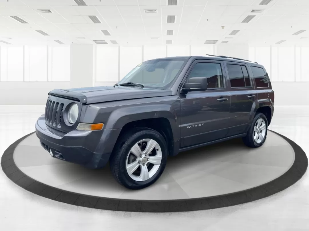 2014 Jeep Patriot Latitude 4WD (1C4NJRFB5ED) with an 2.4L L4 DOHC 16V engine, located at 1230 East Main St, Xenia, OH, 45385, (937) 908-9800, 39.688026, -83.910172 - Photo#21