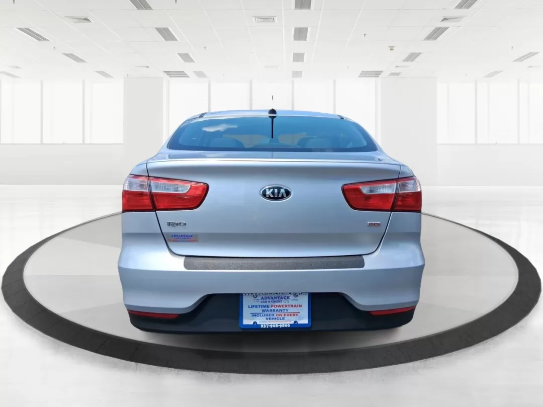 2016 Kia Rio LX (KNADM4A37G6) with an Gamma 1.6L I-4 gasoline direct injection engine, located at 1184 Kauffman Ave, Fairborn, OH, 45324, (937) 908-9800, 39.807072, -84.030914 - Photo#3
