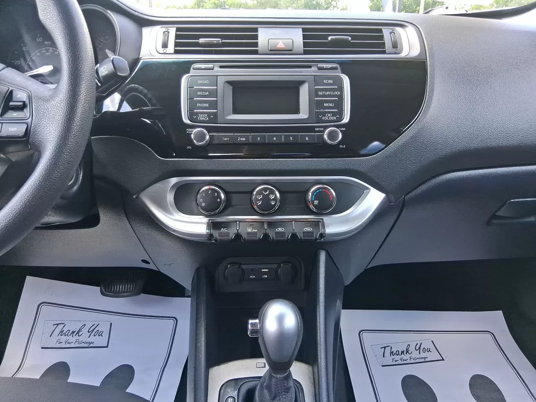 2016 Kia Rio LX (KNADM4A37G6) with an Gamma 1.6L I-4 gasoline direct injection engine, located at 1184 Kauffman Ave, Fairborn, OH, 45324, (937) 908-9800, 39.807072, -84.030914 - Photo#13