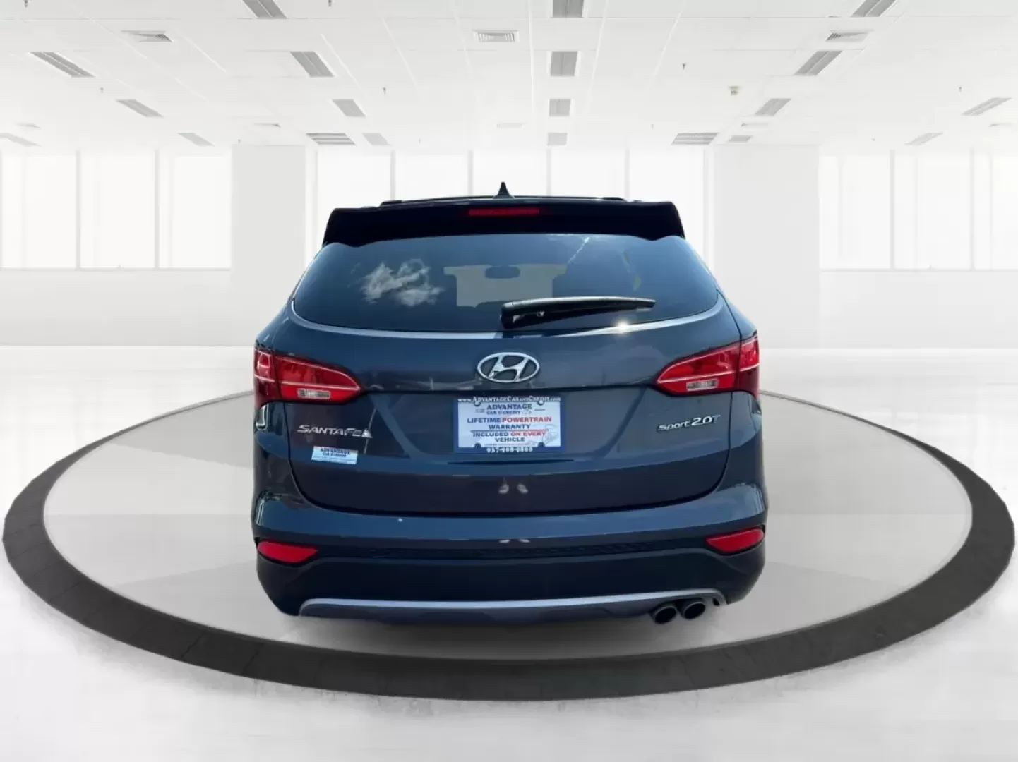 2013 Hyundai Santa Fe Sport 2.0T (5XYZU3LA1DG) with an Theta II 2L I-4 gasoline direct injection engine, located at 1230 East Main St, Xenia, OH, 45385, (937) 908-9800, 39.688026, -83.910172 - **Discover Adventure with the 2013 Hyundai Santa Fe at Advantage Car and Credit!**<br /> <br /> Are you ready to embrace the open road? Whether you're planning a weekend getaway or commuting to work, the 2013 Hyundai Santa Fe Sport 2.0T is the perfect vehicle to elevate your lifestyle. Designed for - Photo#3