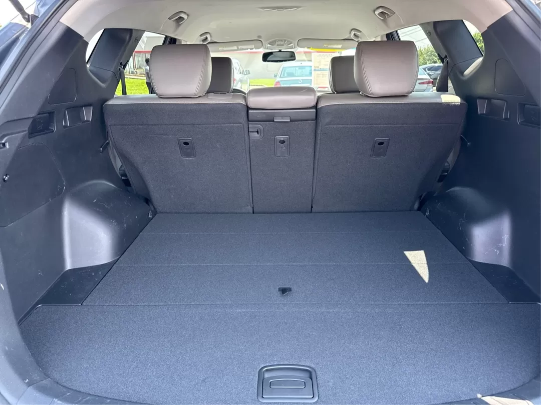2013 Hyundai Santa Fe Sport 2.0T (5XYZU3LA1DG) with an Theta II 2L I-4 gasoline direct injection engine, located at 1230 East Main St, Xenia, OH, 45385, (937) 908-9800, 39.688026, -83.910172 - Photo#12