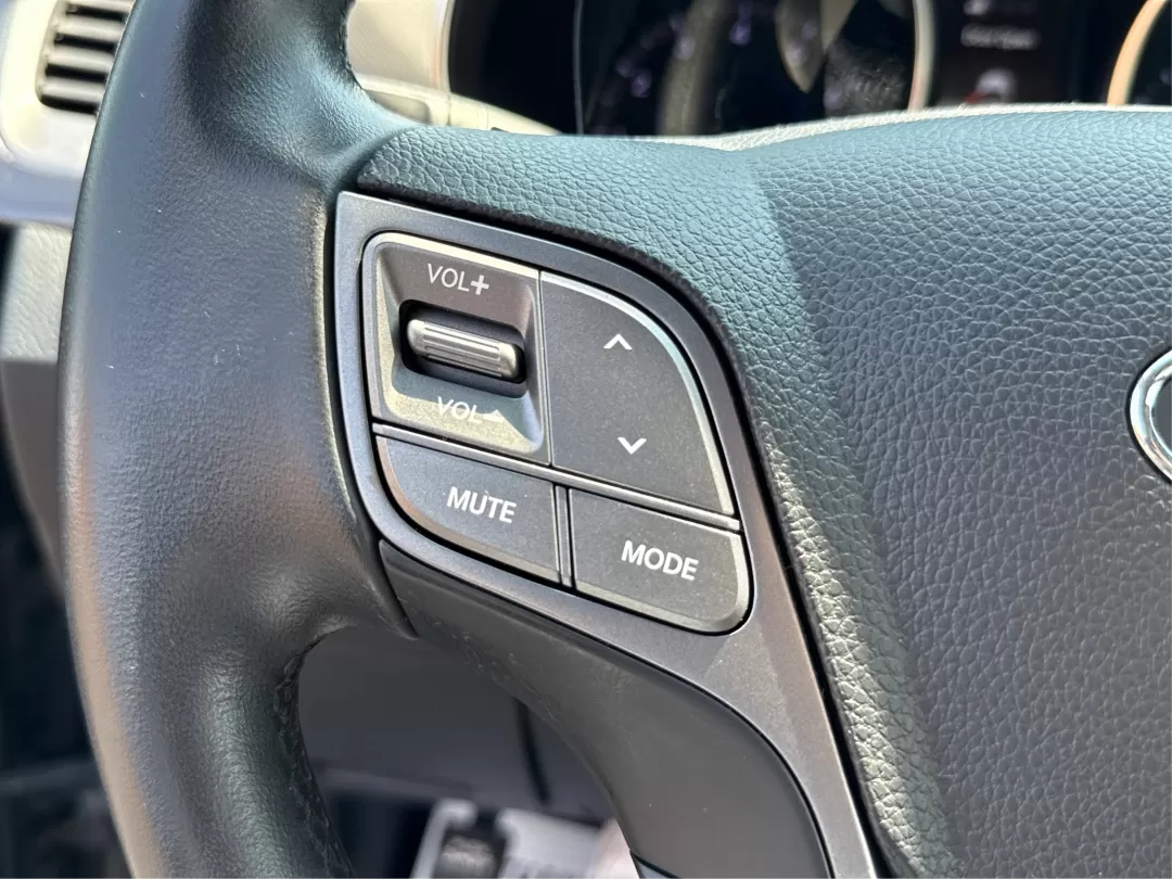 2013 Hyundai Santa Fe Sport 2.0T (5XYZU3LA1DG) with an Theta II 2L I-4 gasoline direct injection engine, located at 1230 East Main St, Xenia, OH, 45385, (937) 908-9800, 39.688026, -83.910172 - Photo#16
