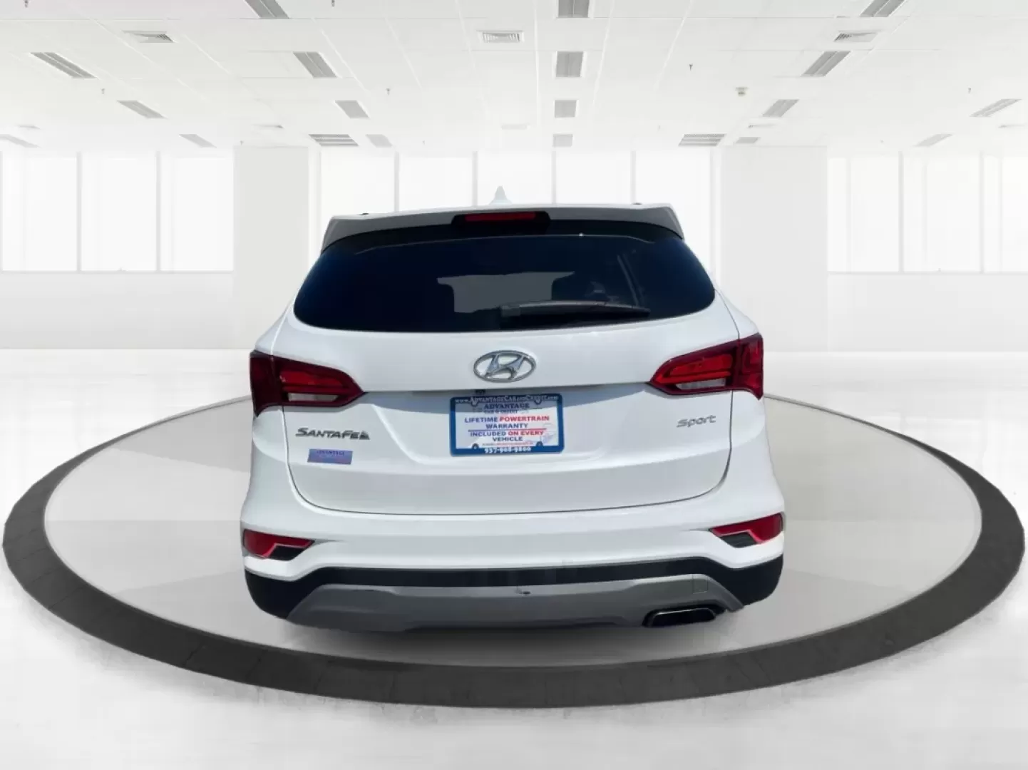 2017 Hyundai Santa Fe 2.4L (5XYZU3LB3HG) with an Theta II 2.4L I-4 gasoline direct injection engine, located at 1230 East Main St, Xenia, OH, 45385, (937) 908-9800, 39.688026, -83.910172 - Are you ready to elevate your family adventures with a premium SUV that seamlessly blends style, comfort, and reliability? Look no further than this stunning 2017 Hyundai Santa Fe, available now at Advantage Car and Credit in Fairborn, OH. Whether you're commuting to work, heading out on a family ro - Photo#3