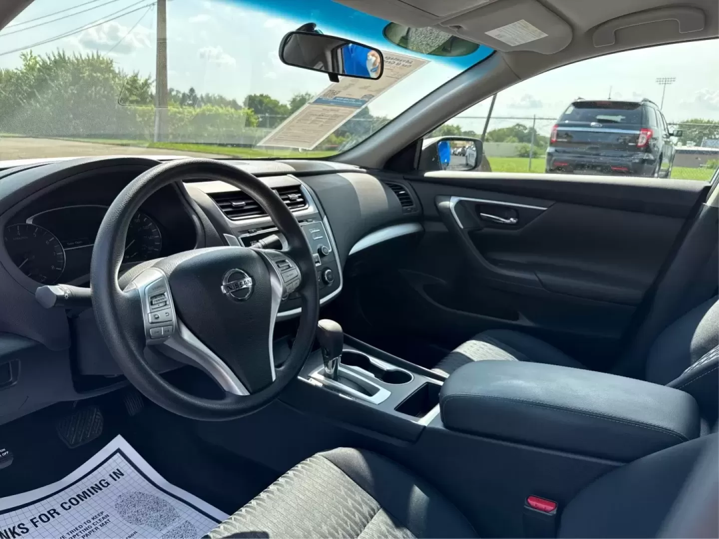 2018 Nissan Altima 2.5 S (1N4AL3AP5JC) with an 2.5L I-4 DOHC engine, located at 1230 East Main St, Xenia, OH, 45385, (937) 908-9800, 39.688026, -83.910172 - Are you searching for a reliable sedan that combines comfort, affordability, and style? Look no further than this 2018 Nissan Altima 2.5 S, available now at Advantage Car and Credit in Fairborn, OH. Perfect for commuting to work or making family outings more enjoyable, this sleek vehicle is designed - Photo#9