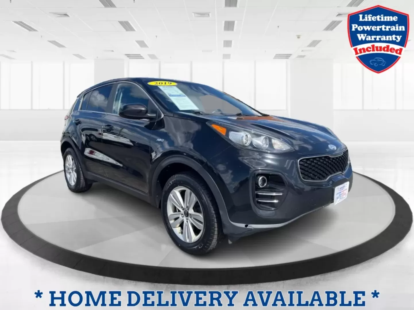 2019 Kia Sportage LX (KNDPMCACXK7) with an Theta II 2.4L I-4 gasoline direct injection engine, located at 8750 N County Rd 25A, Piqua, OH, 45356, (937) 908-9800, 40.164391, -84.232513 - **Adventure Awaits with the 2019 Kia Sportage at Advantage Car and Credit!**<br /> <br /> Are you ready to elevate your driving experience? Whether you're navigating the hustle and bustle of city life or embarking on a weekend getaway, the 2019 Kia Sportage is your perfect companion. This stylish cr - Photo#0