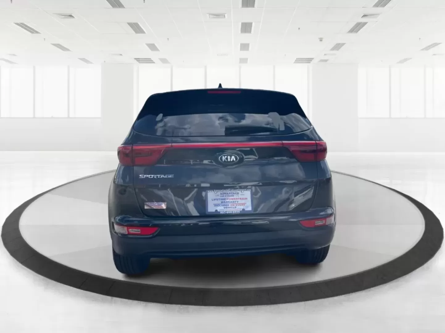 2019 Kia Sportage LX (KNDPMCACXK7) with an Theta II 2.4L I-4 gasoline direct injection engine, located at 8750 N County Rd 25A, Piqua, OH, 45356, (937) 908-9800, 40.164391, -84.232513 - **Adventure Awaits with the 2019 Kia Sportage at Advantage Car and Credit!**<br /> <br /> Are you ready to elevate your driving experience? Whether you're navigating the hustle and bustle of city life or embarking on a weekend getaway, the 2019 Kia Sportage is your perfect companion. This stylish cr - Photo#3