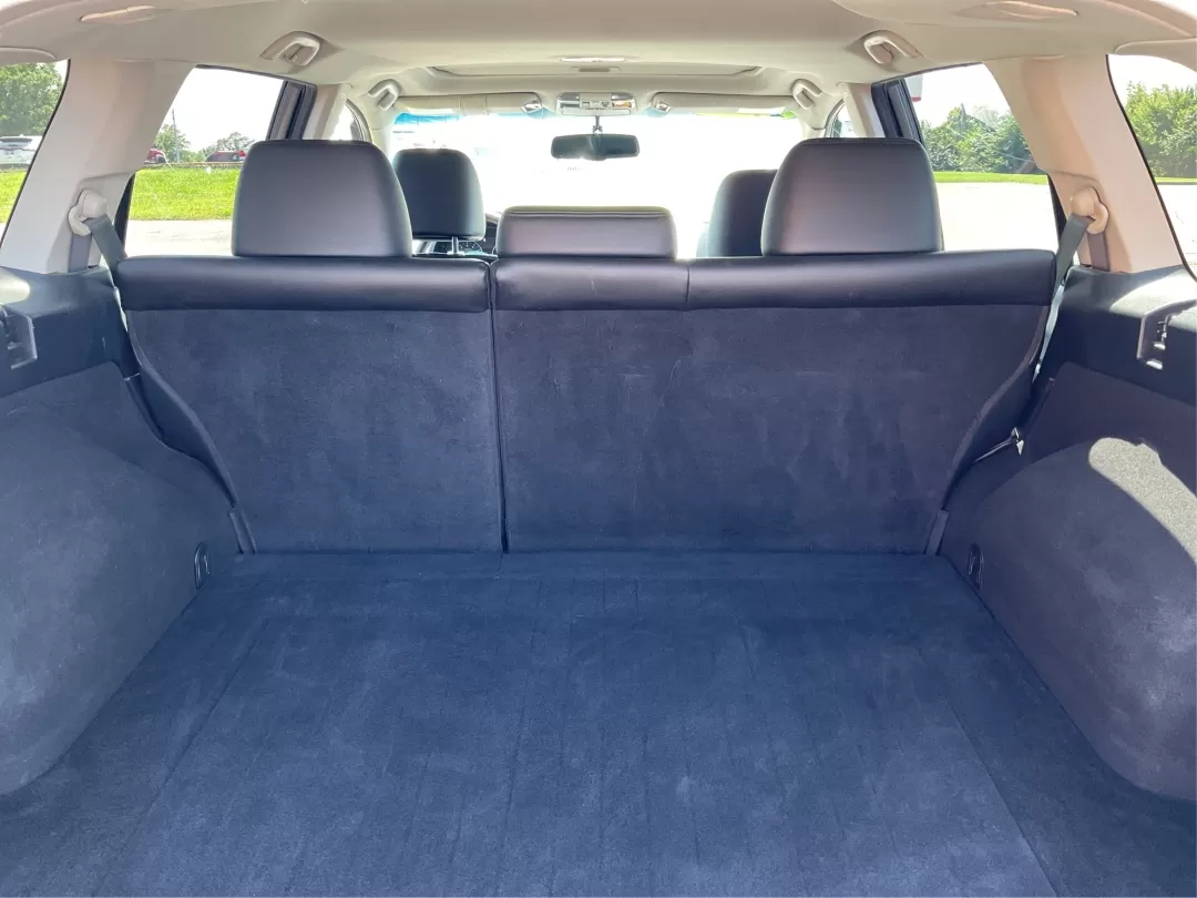 2015 Chrysler 200 S (1C3CCCBB8FN) with an Other engine, located at 4508 South Dixie Dr, Moraine, OH, 45439, (937) 908-9800, 39.807072, -84.031563 - Photo#12
