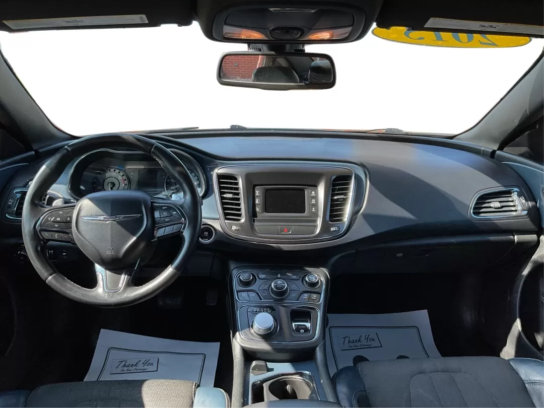 2015 Chrysler 200 S (1C3CCCBB8FN) with an Other engine, located at 1184 Kauffman Ave, Fairborn, OH, 45324, (937) 908-9800, 39.807072, -84.030914 - Photo#21