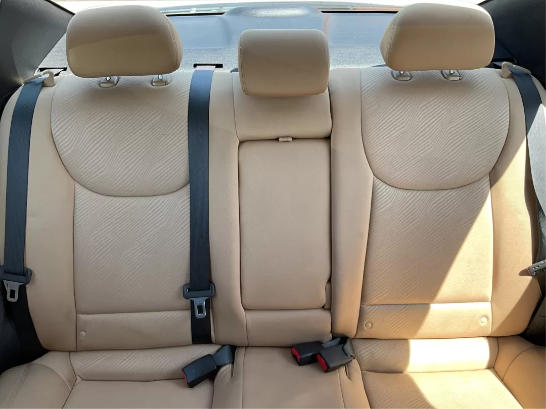 2013 Hyundai Elantra GLS (5NPDH4AE6DH) with an 1.8L I-4 DOHC engine, located at 8750 N County Rd 25A, Piqua, OH, 45356, (937) 908-9800, 40.164391, -84.232513 - Photo#14