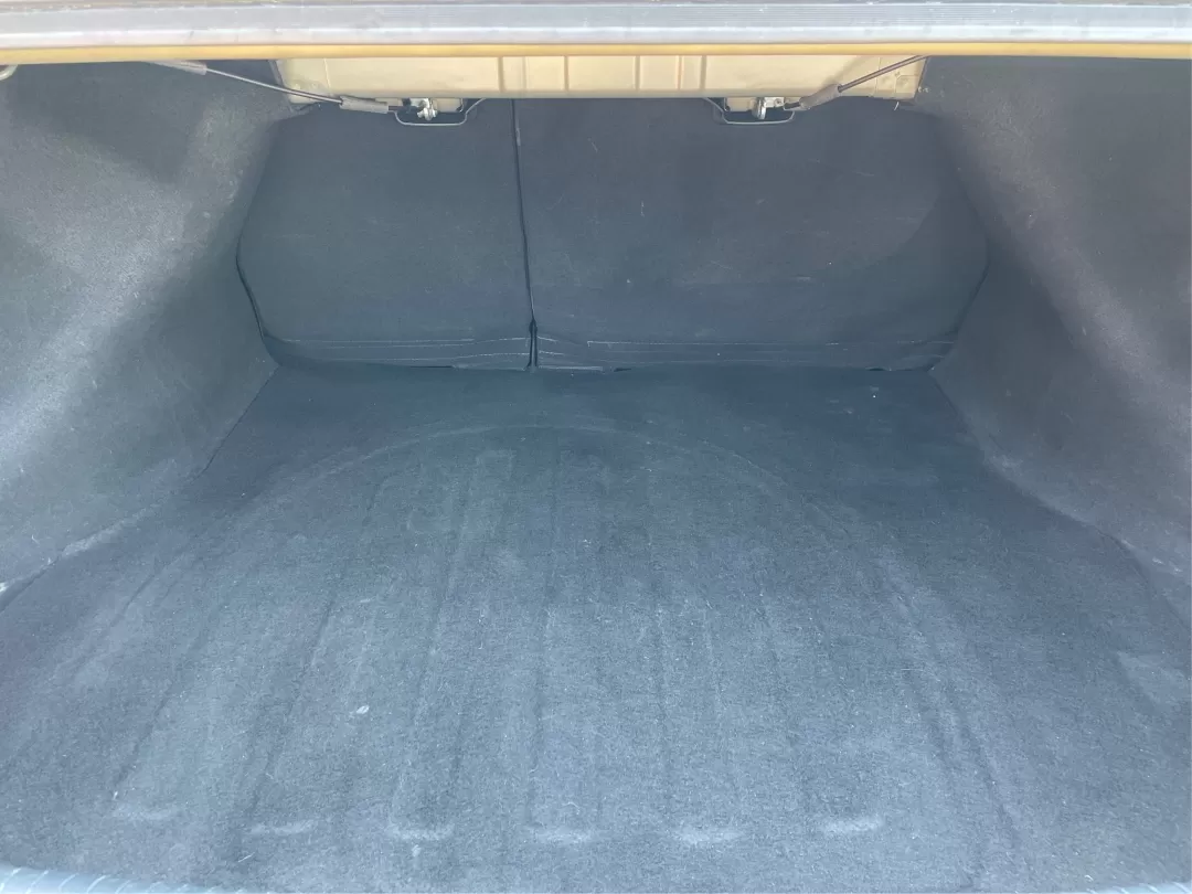 2013 Hyundai Elantra GLS (5NPDH4AE6DH) with an 1.8L I-4 DOHC engine, located at 8750 N County Rd 25A, Piqua, OH, 45356, (937) 908-9800, 40.164391, -84.232513 - Photo#12