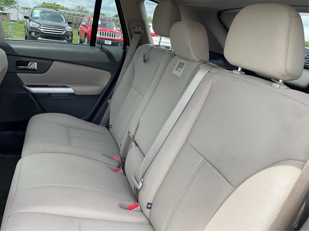 2017 Chevrolet Cruze LS Auto (1G1BC5SM0H7) with an 1.4L I-4 gasoline direct injection engine, located at 8750 N County Rd 25A, Piqua, OH, 45356, (937) 908-9800, 40.164391, -84.232513 - **Find Your Next Adventure with the 2017 Chevrolet Cruze Perfect for Commuters and Families Alike!**<br /> <br /> Are you in search of a reliable sedan that seamlessly blends style, efficiency, and practicality? Look no further! At Advantage Car and Credit, located conveniently at 1184 Kauffman Ave - Photo#10