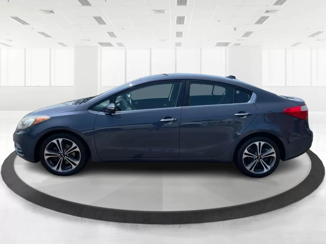 2014 Kia Forte EX (KNAFX4A88E5) with an 2L I-4 gasoline direct injection engine, located at 8750 N County Rd 25A, Piqua, OH, 45356, (937) 908-9800, 40.164391, -84.232513 - Photo#5