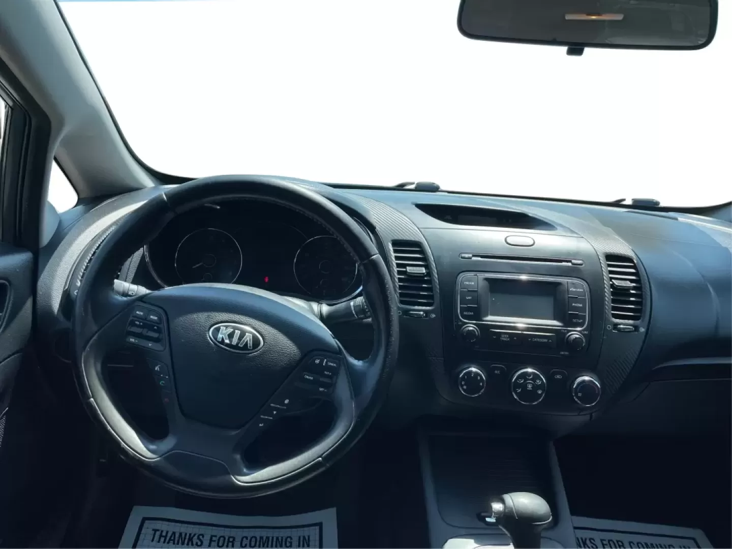 2014 Kia Forte EX (KNAFX4A88E5) with an 2L I-4 gasoline direct injection engine, located at 8750 N County Rd 25A, Piqua, OH, 45356, (937) 908-9800, 40.164391, -84.232513 - **Elevate Your Everyday Commute with the 2014 Kia Forte EX Perfect for the Modern Lifestyle**<br /> <br /> Looking for a reliable vehicle that effortlessly combines style, comfort, and affordability? The 2014 Kia Forte EX is the perfect choice for budget-conscious buyers and growing families alike. - Photo#21