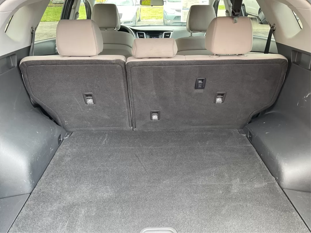 2016 Hyundai Tucson Eco (KM8J3CA24GU) with an 1.6L I-4 gasoline direct injection engine, located at 8750 N County Rd 25A, Piqua, OH, 45356, (937) 908-9800, 40.164391, -84.232513 - Photo#12