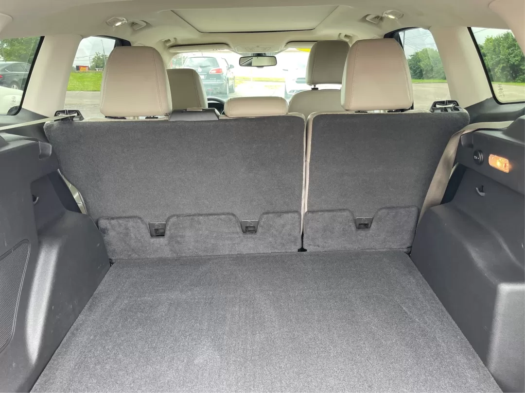 2017 Ford Escape Titanium (1FMCU0JD3HU) with an Other engine, located at 8750 N County Rd 25A, Piqua, OH, 45356, (937) 908-9800, 40.164391, -84.232513 - Photo#12