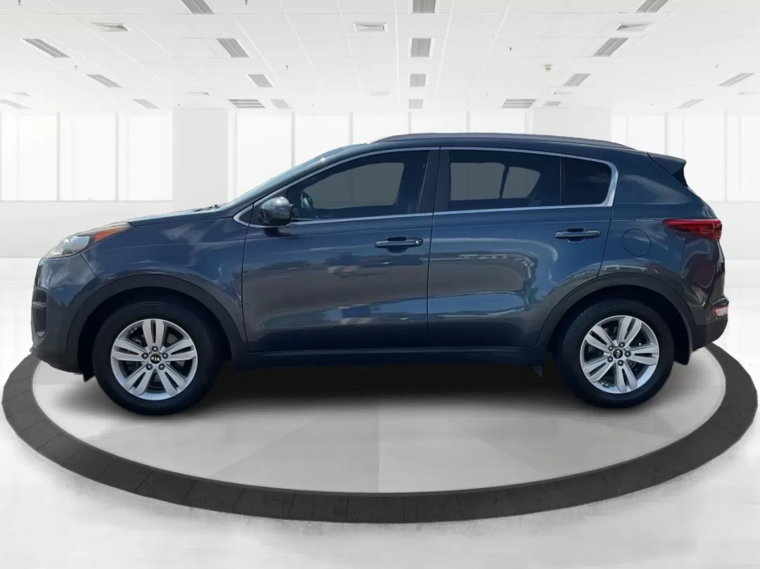 2017 Ford Escape Titanium (1FMCU0JD3HU) with an Other engine, located at 8750 N County Rd 25A, Piqua, OH, 45356, (937) 908-9800, 40.164391, -84.232513 - Photo#5