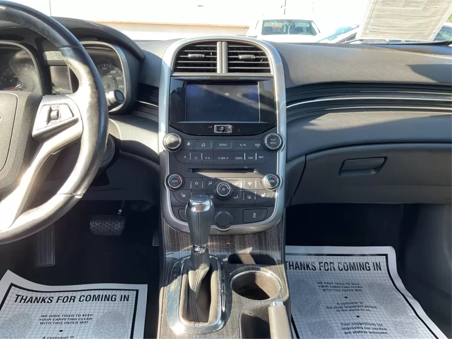 2014 Chevrolet Malibu 2LT (1G11E5SL7EU) with an ECOTEC 2.5L I-4 gasoline direct injection engine, located at 8750 N County Rd 25A, Piqua, OH, 45356, (937) 908-9800, 40.164391, -84.232513 - **Elevate Your Everyday Commute with the 2014 Chevrolet Malibu 2LT at Advantage Car and Credit!**<br /> <br /> Are you ready to transform your daily drives into extraordinary experiences? The 2014 Chevrolet Malibu 2LT is the perfect sedan for those who value comfort, style, and reliability. Whether - Photo#13