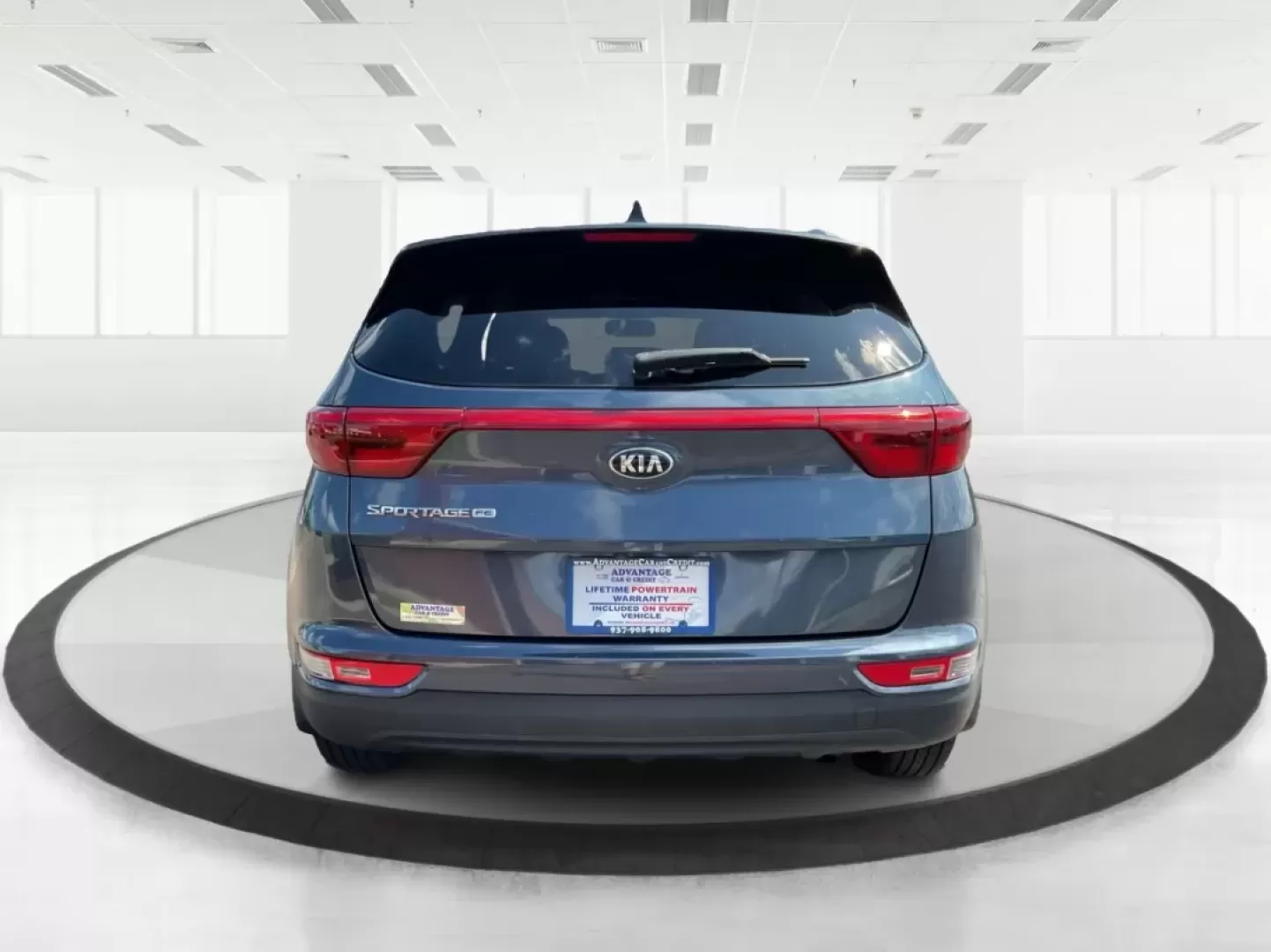 2017 Kia Sportage LX (KNDPM3ACXH7) with an Theta II 2.4L I-4 gasoline direct injection engine, located at 8750 N County Rd 25A, Piqua, OH, 45356, (937) 908-9800, 40.164391, -84.232513 - Photo#3