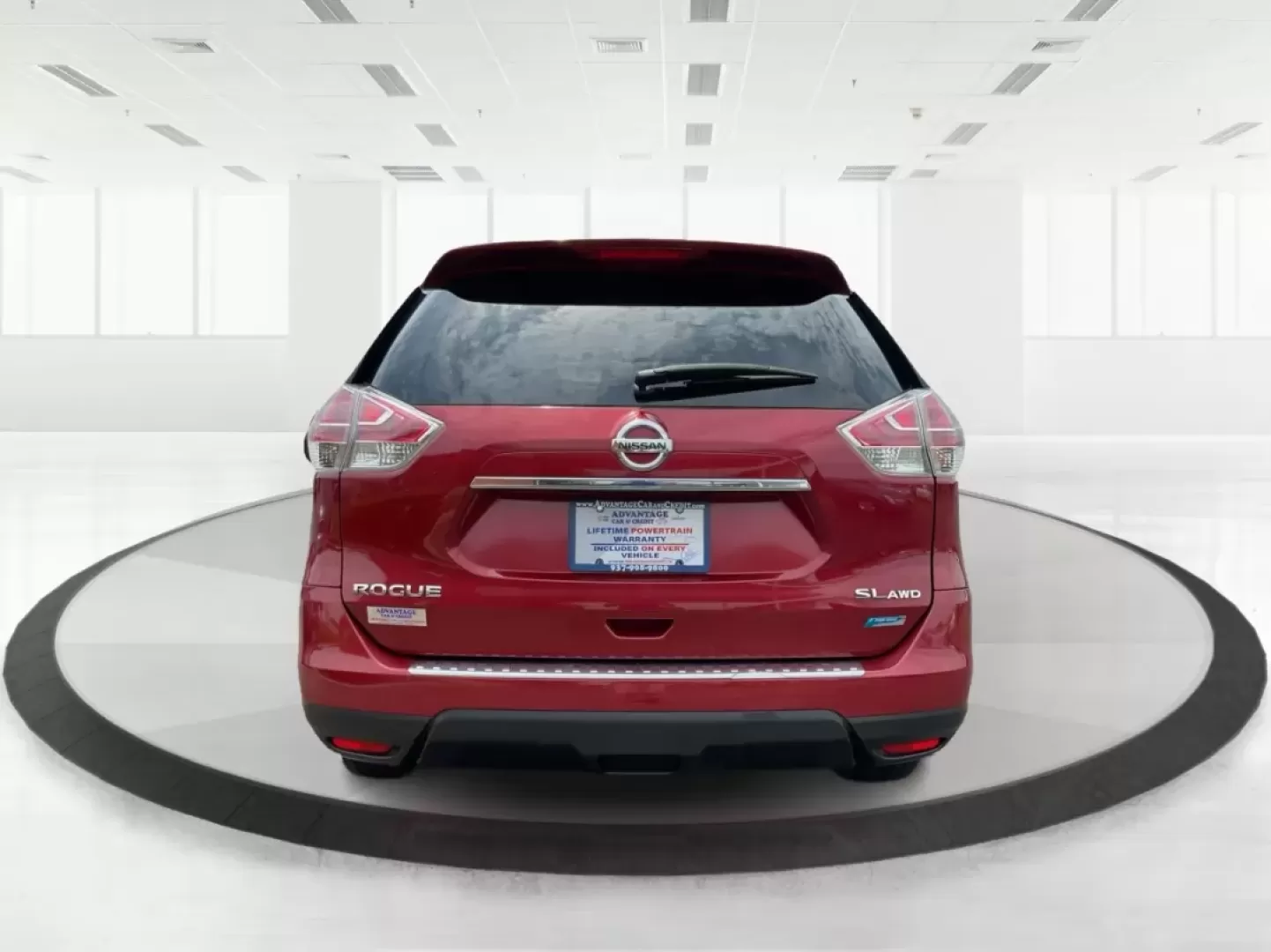 2014 Nissan Rogue SL (5N1AT2MV9EC) with an 2.5L I-4 DOHC engine, located at 1184 Kauffman Ave, Fairborn, OH, 45324, (937) 908-9800, 39.807072, -84.030914 - **Unleash Adventure with This 2014 Nissan Rogue SL Ideal for Your Active Lifestyle!**<br /> <br /> Are you ready to elevate your family adventures or weekend getaways? The 2014 Nissan Rogue SL is the perfect companion for anyone looking to blend functionality with style. With a spacious interior an - Photo#3