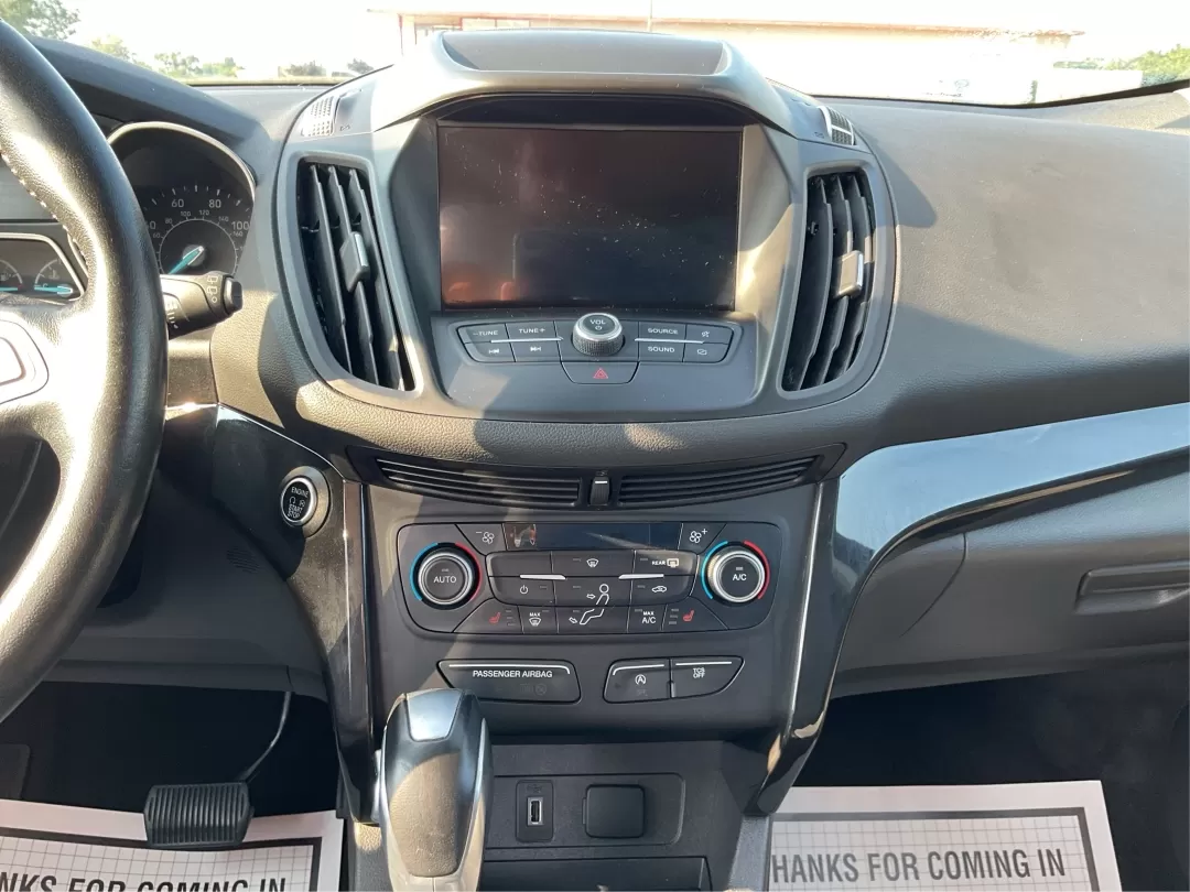 2019 Ford Escape SE (1FMCU9GD1KU) with an Other engine, located at 8750 N County Rd 25A, Piqua, OH, 45356, (937) 908-9800, 40.164391, -84.232513 - Photo#11