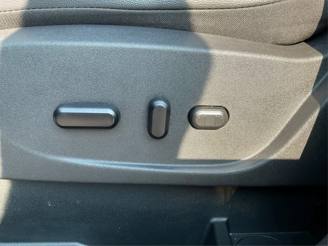 2019 Ford Escape SE (1FMCU9GD1KU) with an Other engine, located at 8750 N County Rd 25A, Piqua, OH, 45356, (937) 908-9800, 40.164391, -84.232513 - Photo#16