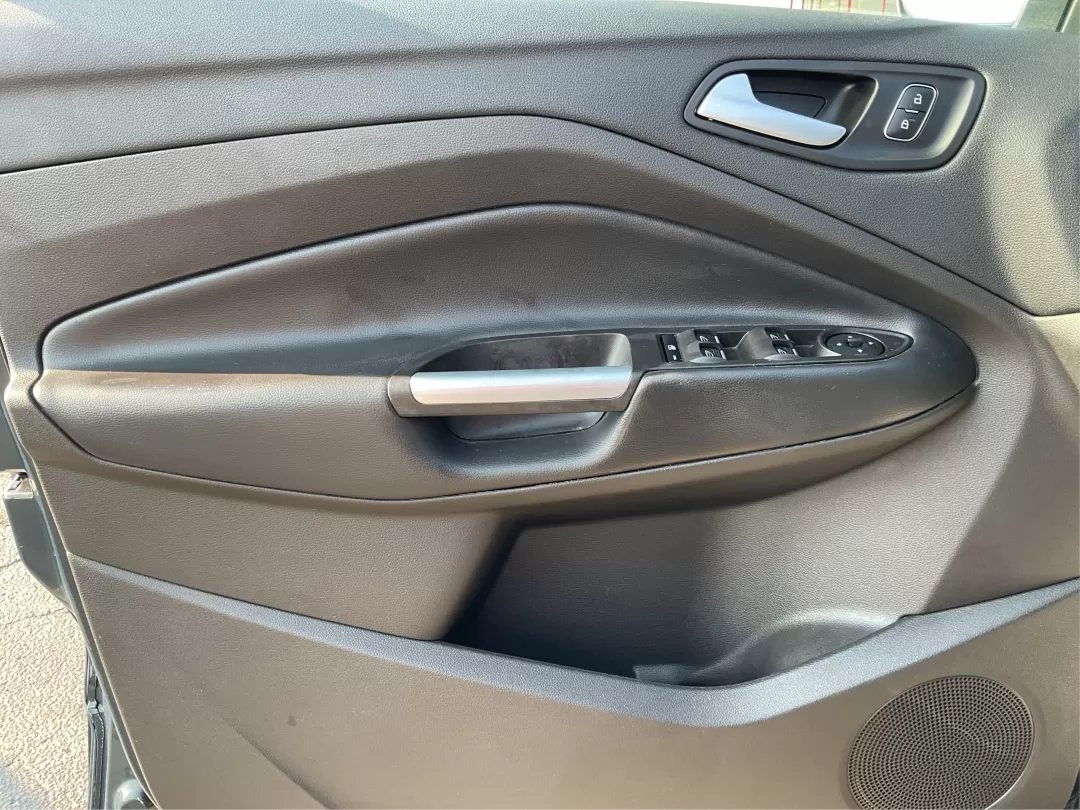 2019 Ford Escape SE (1FMCU9GD1KU) with an Other engine, located at 8750 N County Rd 25A, Piqua, OH, 45356, (937) 908-9800, 40.164391, -84.232513 - Photo#17