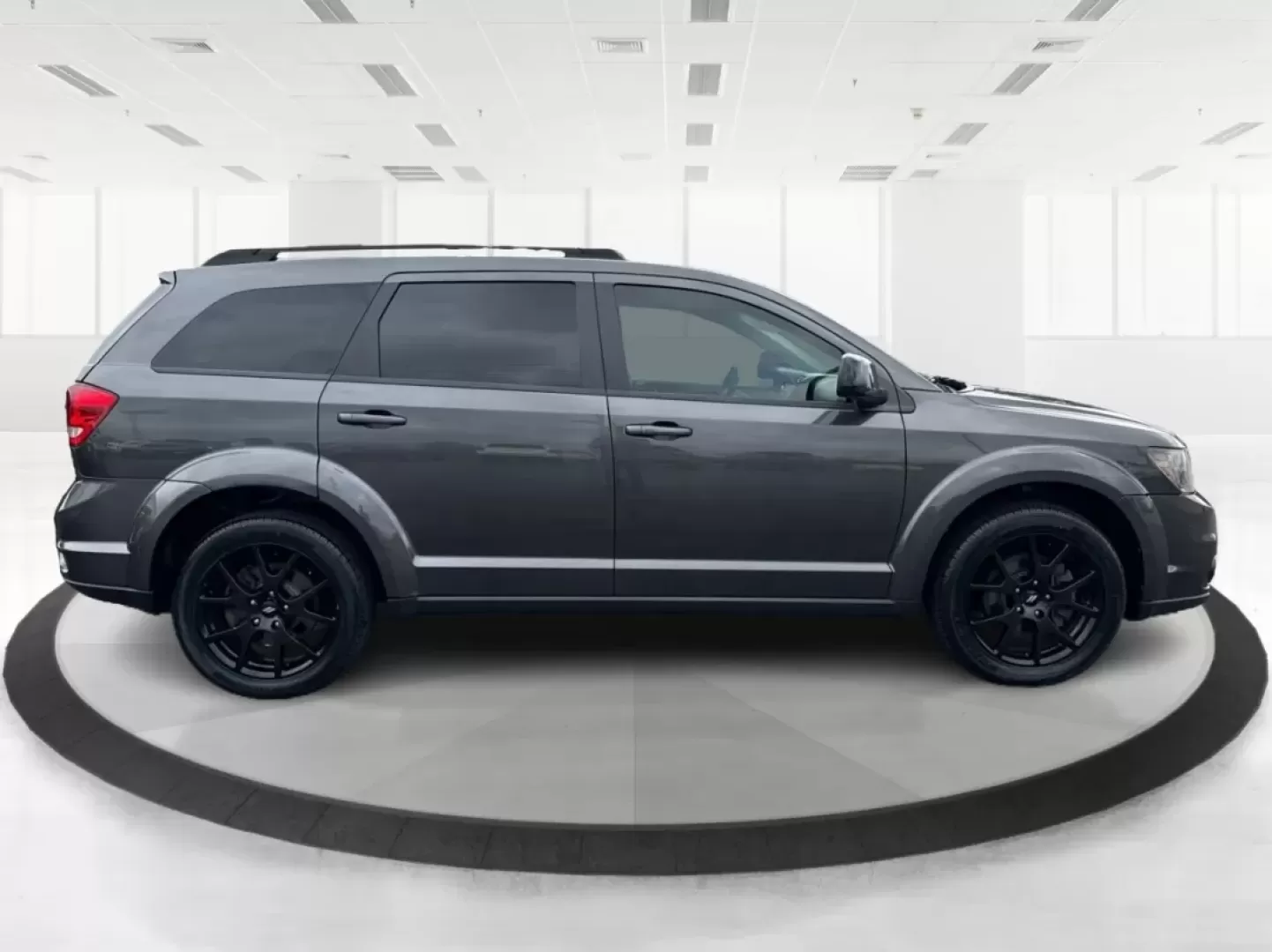 2018 Dodge Journey SXT AWD (3C4PDDBG9JT) with an Pentastar 3.6L V-6 DOHC engine, located at 8750 N County Rd 25A, Piqua, OH, 45356, (937) 908-9800, 40.164391, -84.232513 - Experience the thrill of adventure and family outings in this stunning **2018 Dodge Journey SXT AWD**, now available at **Advantage Car and Credit**, located at **1184 Kauffman Ave, Fairborn, OH 45324**. Whether you're commuting to work or heading out for a weekend getaway, this versatile SUV is des - Photo#1
