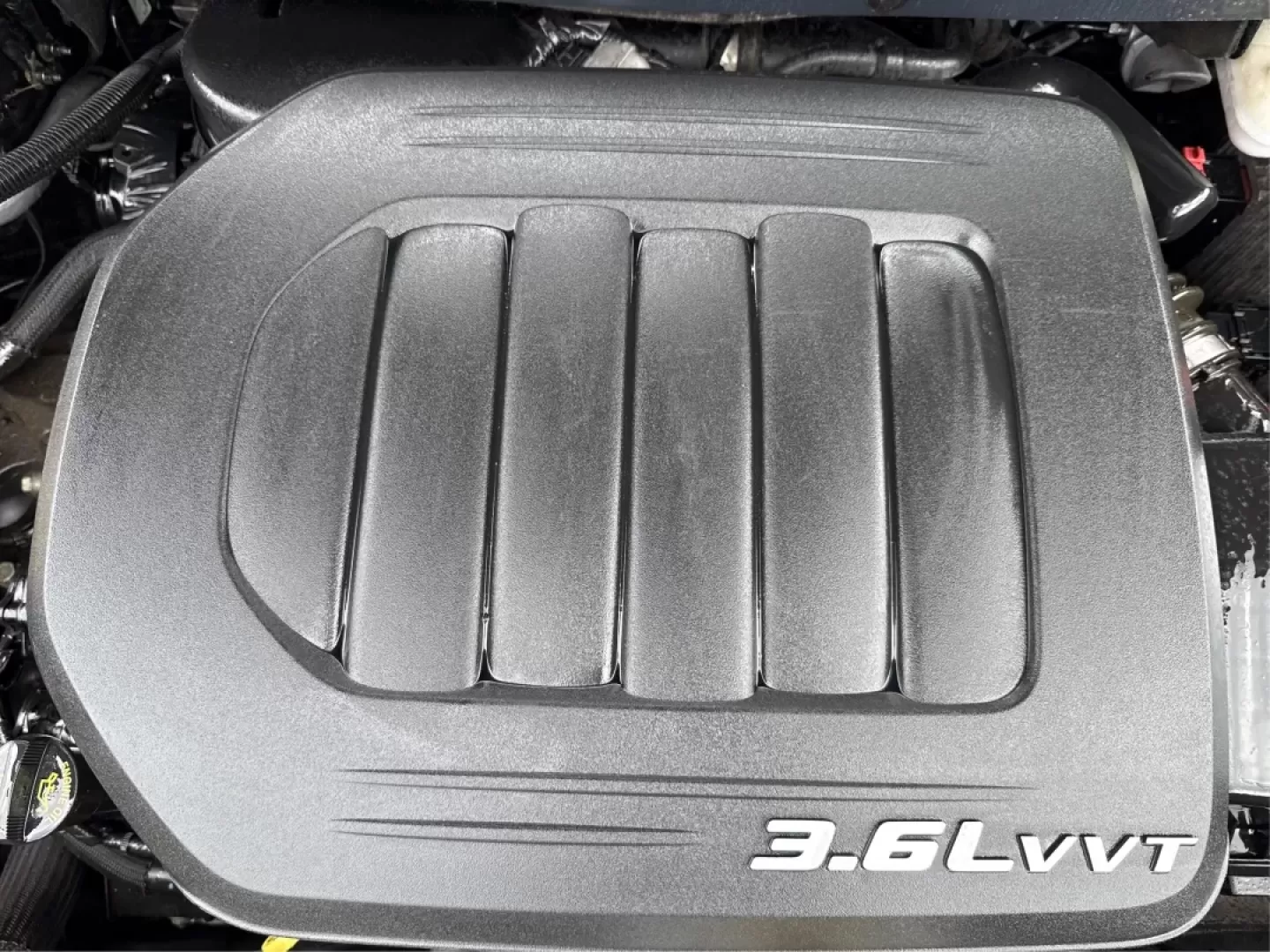 2018 Dodge Journey SXT AWD (3C4PDDBG9JT) with an Pentastar 3.6L V-6 DOHC engine, located at 8750 N County Rd 25A, Piqua, OH, 45356, (937) 908-9800, 40.164391, -84.232513 - Experience the thrill of adventure and family outings in this stunning **2018 Dodge Journey SXT AWD**, now available at **Advantage Car and Credit**, located at **1184 Kauffman Ave, Fairborn, OH 45324**. Whether you're commuting to work or heading out for a weekend getaway, this versatile SUV is des - Photo#11