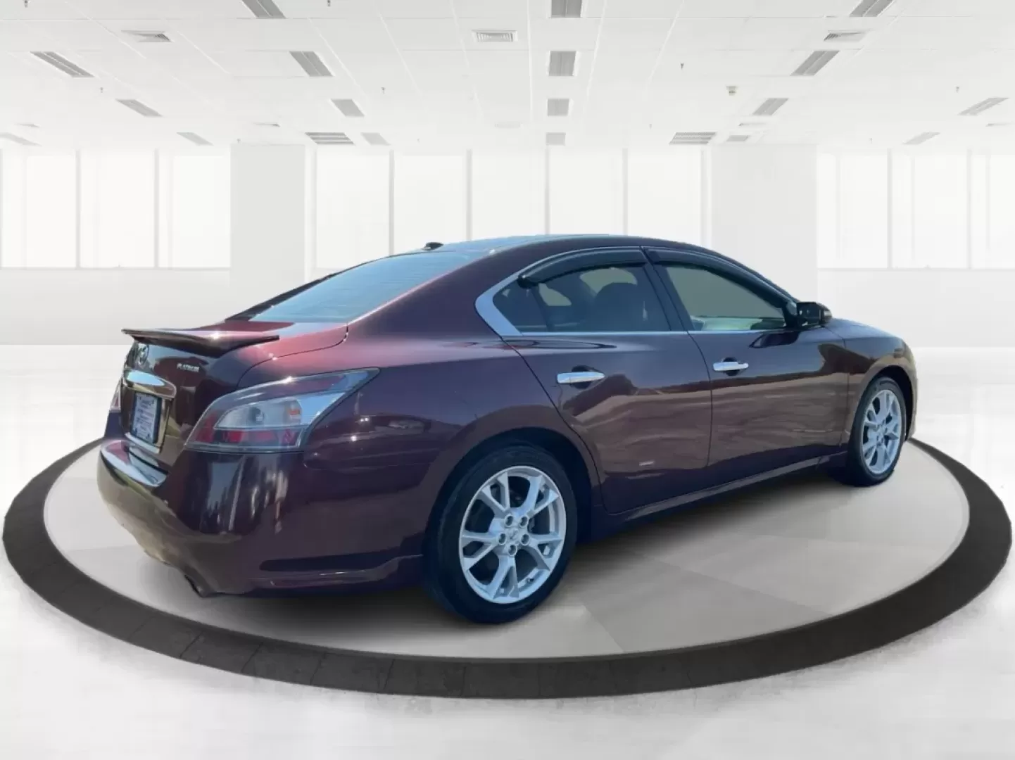 2014 Nissan Maxima 3.5 SV (1N4AA5AP9EC) with an VQ 3.5L V-6 DOHC engine, located at 8750 N County Rd 25A, Piqua, OH, 45356, (937) 908-9800, 40.164391, -84.232513 - **Discover Your Next Adventure with the 2014 Nissan Maxima at Advantage Car and Credit!**<br /> <br /> Are you ready to elevate your daily commute or embark on exciting weekend getaways? Look no further than the stunning 2014 Nissan Maxima, available now at Advantage Car and Credit in Fairborn, OH. - Photo#2