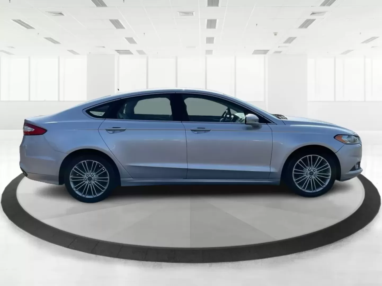 2014 Ford Fusion SE (3FA6P0H90ER) with an Other engine, located at 1184 Kauffman Ave, Fairborn, OH, 45324, (937) 908-9800, 39.807072, -84.030914 - Discover the perfect blend of style, comfort, and reliability with the 2014 Ford Fusion SE, available now at Advantage Car and Credit in Fairborn, OH. If you're on the lookout for a dependable sedan that's great for long commutes, weekend getaways, or simply running errands around the Fairborn area, - Photo#1