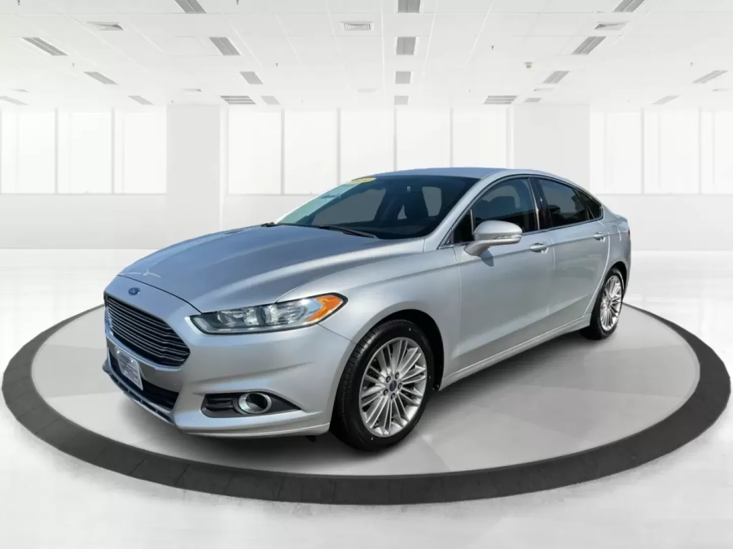 2014 Ford Fusion SE (3FA6P0H90ER) with an Other engine, located at 1184 Kauffman Ave, Fairborn, OH, 45324, (937) 908-9800, 39.807072, -84.030914 - Discover the perfect blend of style, comfort, and reliability with the 2014 Ford Fusion SE, available now at Advantage Car and Credit in Fairborn, OH. If you're on the lookout for a dependable sedan that's great for long commutes, weekend getaways, or simply running errands around the Fairborn area, - Photo#8