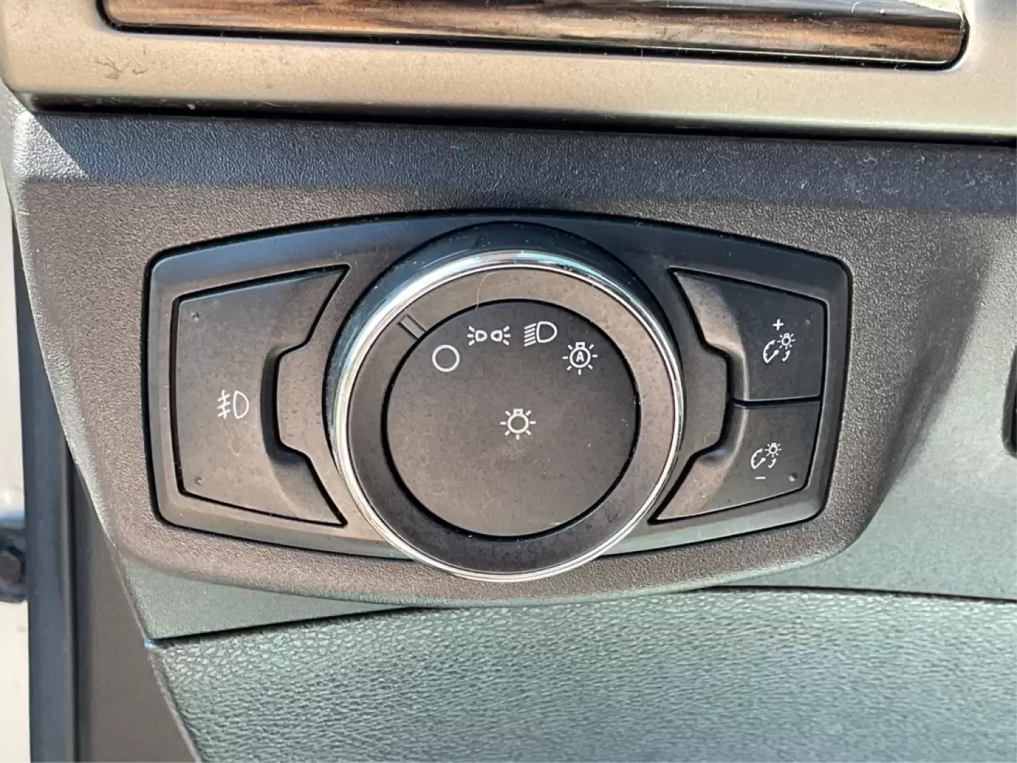 2014 Ford Fusion SE (3FA6P0H90ER) with an Other engine, located at 1184 Kauffman Ave, Fairborn, OH, 45324, (937) 908-9800, 39.807072, -84.030914 - Discover the perfect blend of style, comfort, and reliability with the 2014 Ford Fusion SE, available now at Advantage Car and Credit in Fairborn, OH. If you're on the lookout for a dependable sedan that's great for long commutes, weekend getaways, or simply running errands around the Fairborn area, - Photo#17