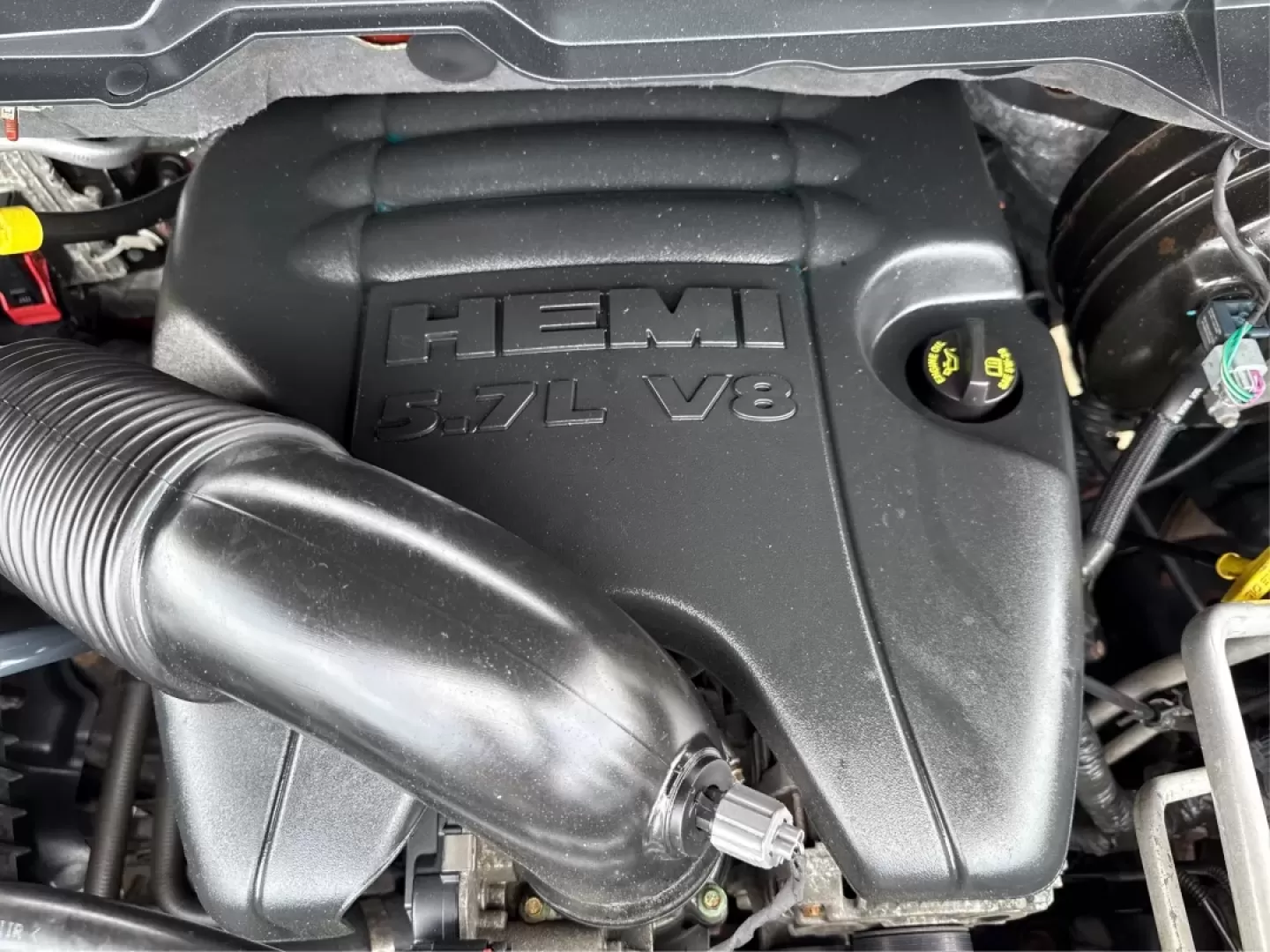 2013 Ram 1500 Express (1C6RR7KT8DS) with an HEMI 5.7L V-8 variable valve control engine, located at 8750 N County Rd 25A, Piqua, OH, 45356, (937) 908-9800, 40.164391, -84.232513 - **Adventure Awaits: Discover the 2013 Ram 1500 at Advantage Car and Credit!**<br /> <br /> If you're looking for a versatile and powerful truck that can seamlessly transition from weekday commutes to weekend adventures, look no further than this stunning 2013 Ram 1500 Express. With its bold Copperhe - Photo#11