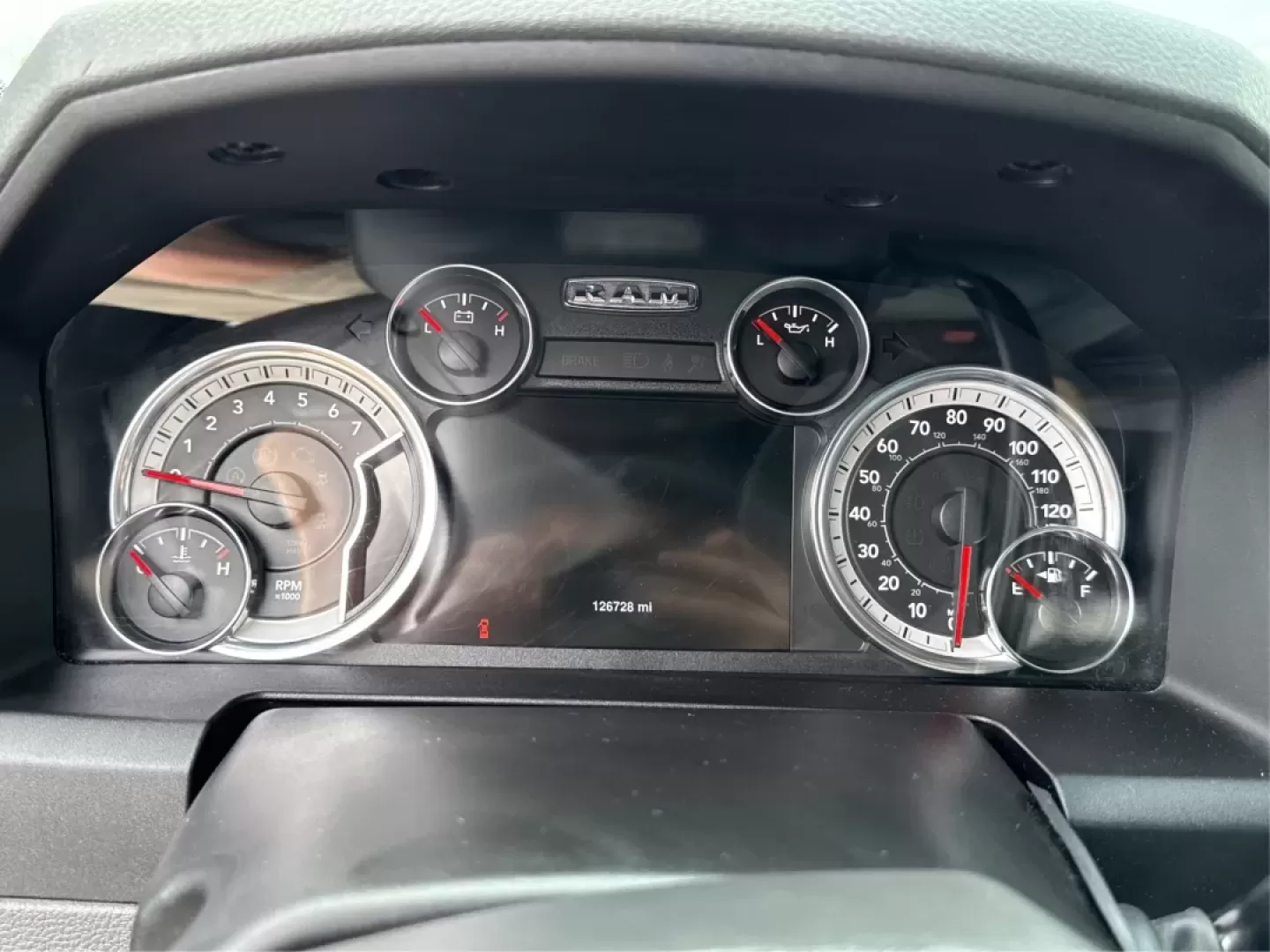 2013 Ram 1500 Express (1C6RR7KT8DS) with an HEMI 5.7L V-8 variable valve control engine, located at 8750 N County Rd 25A, Piqua, OH, 45356, (937) 908-9800, 40.164391, -84.232513 - **Adventure Awaits: Discover the 2013 Ram 1500 at Advantage Car and Credit!**<br /> <br /> If you're looking for a versatile and powerful truck that can seamlessly transition from weekday commutes to weekend adventures, look no further than this stunning 2013 Ram 1500 Express. With its bold Copperhe - Photo#15