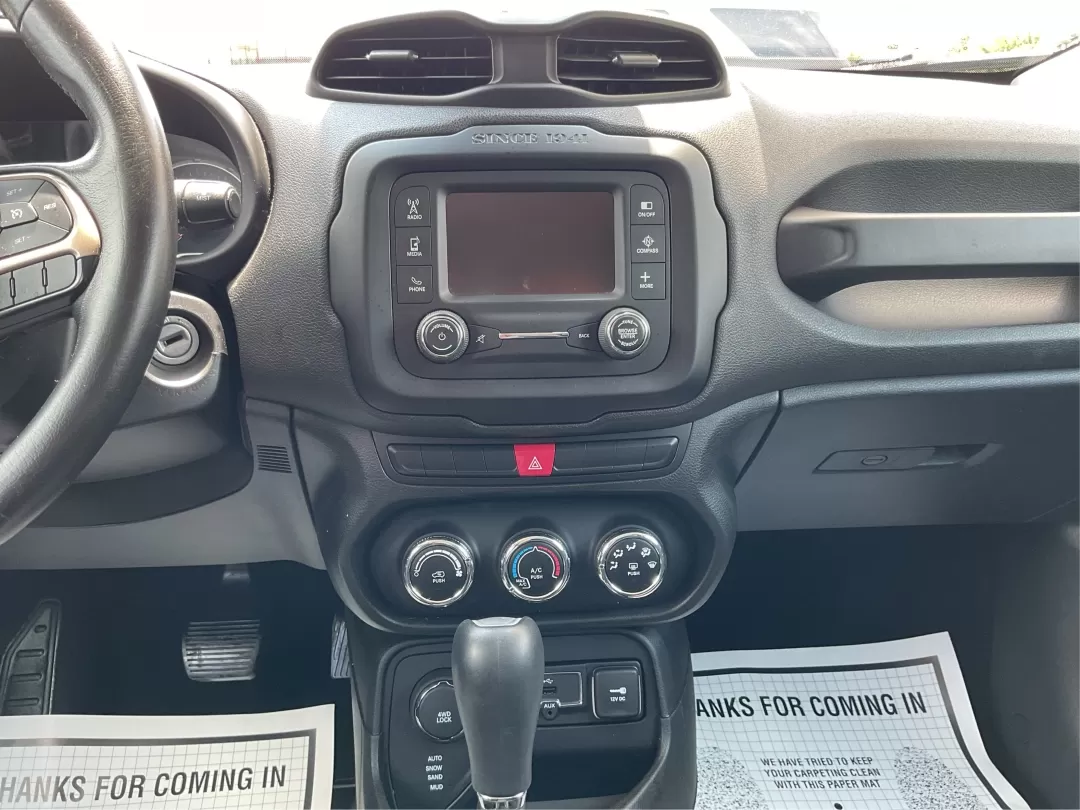 2015 Jeep Renegade Latitude (ZACCJBBTXFP) with an Other engine, located at 8750 N County Rd 25A, Piqua, OH, 45356, (937) 908-9800, 40.164391, -84.232513 - Photo#13