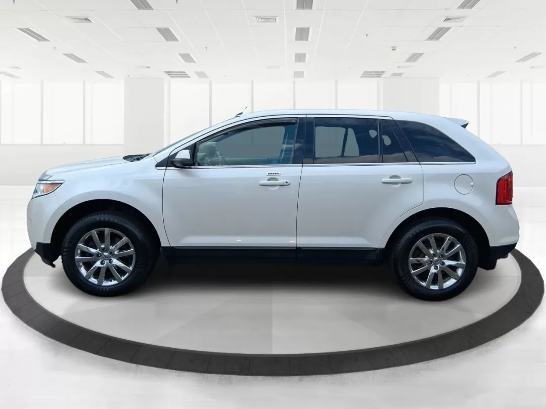 2014 Ford Edge Limited (2FMDK4KC9EB) with an 3.5L V-6 DOHC engine, located at 401 Woodman Dr, Riverside, OH, 45431, (937) 908-9800, 39.760899, -84.123421 - **Elevate Your Family Adventures with the 2014 Ford Edge Limited!**<br /> <br /> Are you ready to transform your daily commutes and weekend adventures? The 2014 Ford Edge Limited is the perfect SUV for families and those who love hitting the open road. With its spacious design, robust performance, a - Photo#5