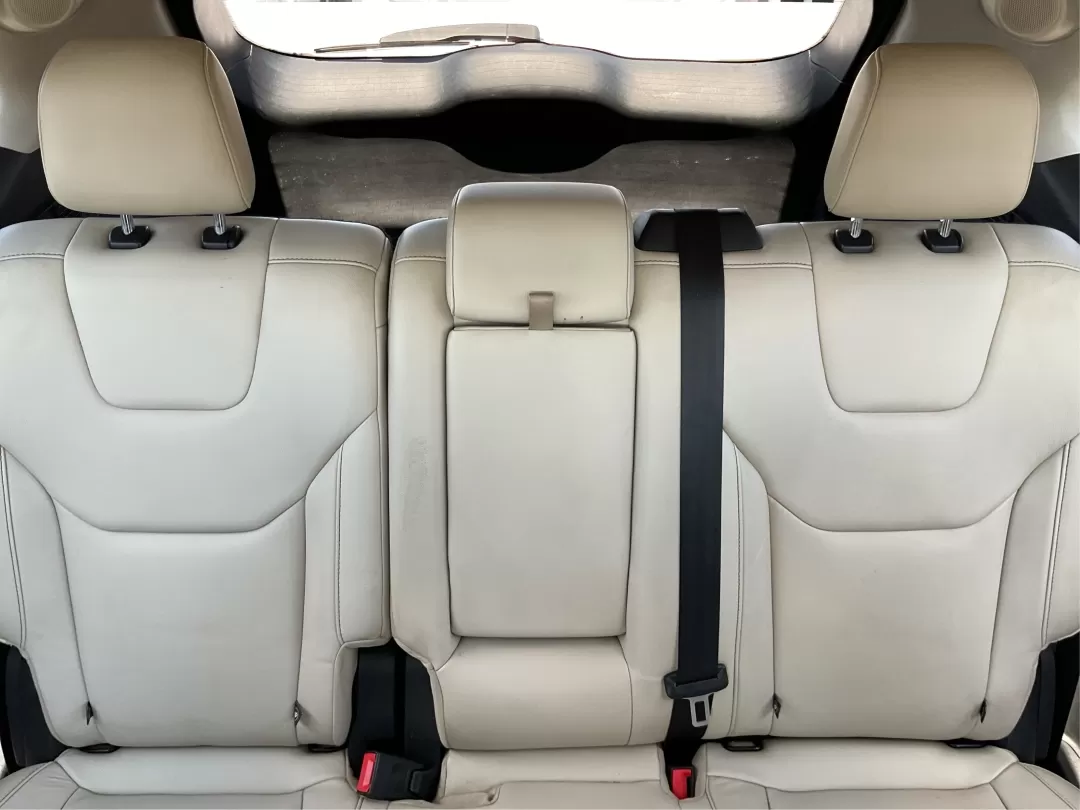 2017 Ford Edge Titanium (2FMPK4K95HB) with an Other engine, located at 1951 S Dayton Lakeview Rd., New Carlisle, OH, 45344, (937) 908-9800, 39.890999, -84.050255 - **Discover Your Next Adventure with the 2017 Ford Edge Titanium at Advantage Car and Credit in New Carlisle, OH!**<br /> <br /> Are you ready to elevate your driving experience? The 2017 Ford Edge Titanium is the perfect companion for those weekend getaways, daily commutes, or family outings. This s - Photo#14