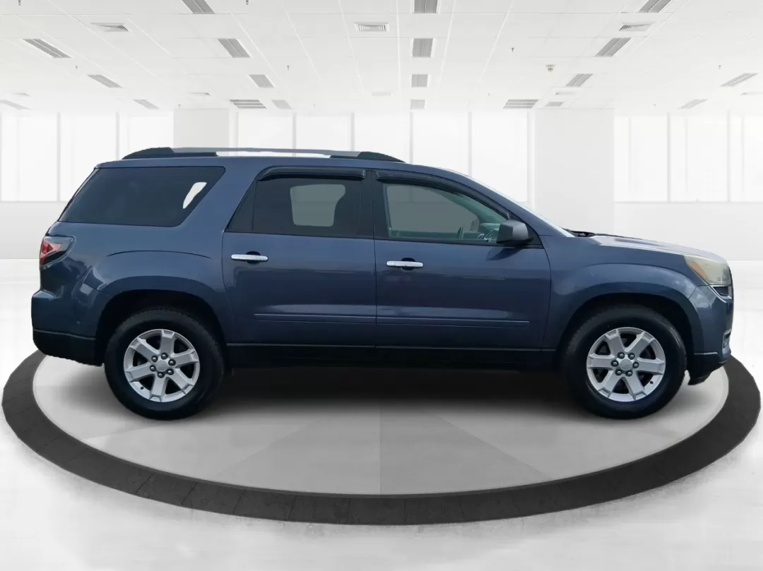 2011 Jeep Grand Cherokee Overland (1J4RR6GT7BC) with an Other engine, located at 8750 N County Rd 25A, Piqua, OH, 45356, (937) 908-9800, 40.164391, -84.232513 - Discover Your Next Adventure with the 2011 Jeep Grand Cherokee Overland<br /> <br /> Unleash your adventurous spirit with the 2011 Jeep Grand Cherokee Overland, available now at Advantage Car and Credit in Fairborn, OH. This rugged yet refined SUV is perfect for those who thrive on weekend escapes, - Photo#1