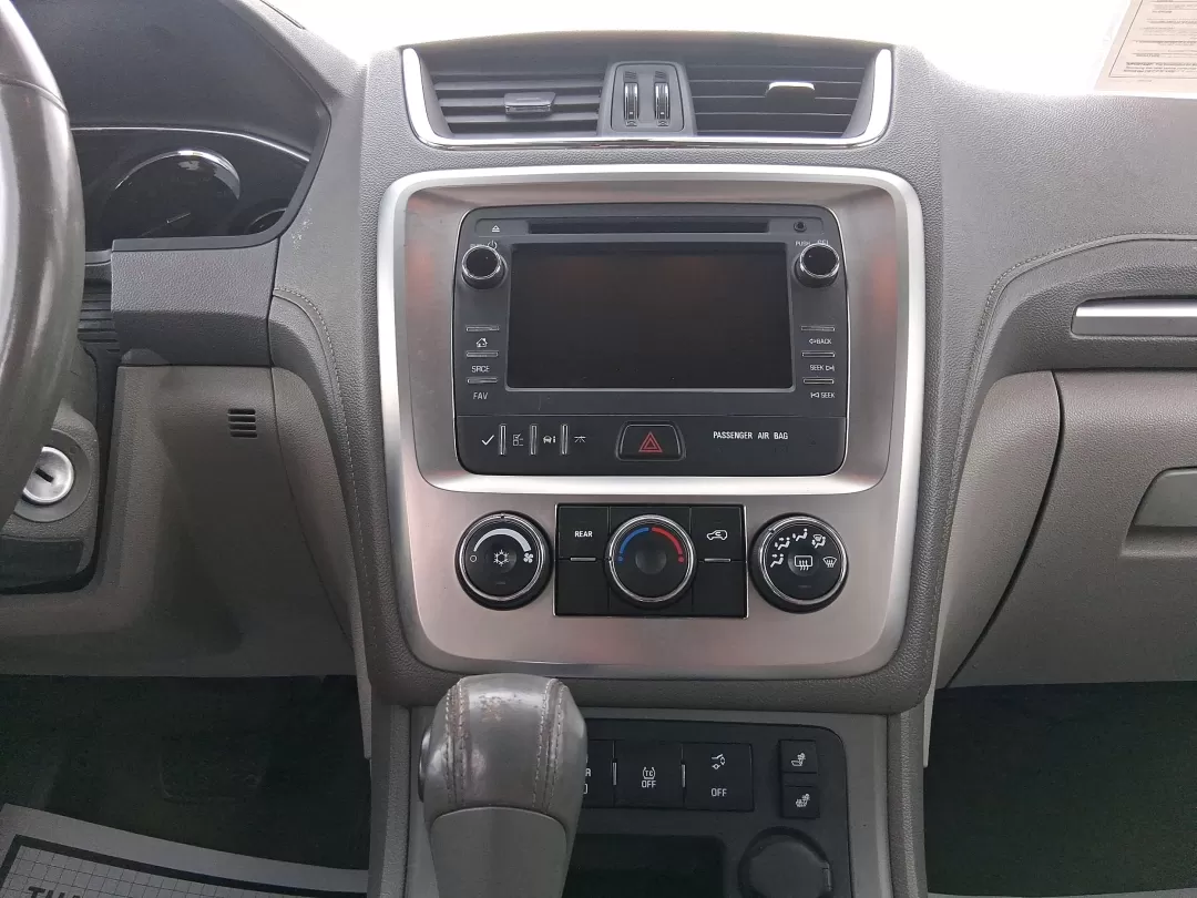 2011 Jeep Grand Cherokee Overland (1J4RR6GT7BC) with an Other engine, located at 8750 N County Rd 25A, Piqua, OH, 45356, (937) 908-9800, 40.164391, -84.232513 - Discover Your Next Adventure with the 2011 Jeep Grand Cherokee Overland<br /> <br /> Unleash your adventurous spirit with the 2011 Jeep Grand Cherokee Overland, available now at Advantage Car and Credit in Fairborn, OH. This rugged yet refined SUV is perfect for those who thrive on weekend escapes, - Photo#13