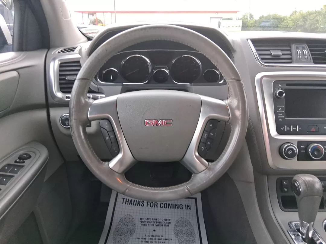 2011 Jeep Grand Cherokee Overland (1J4RR6GT7BC) with an Other engine, located at 8750 N County Rd 25A, Piqua, OH, 45356, (937) 908-9800, 40.164391, -84.232513 - Discover Your Next Adventure with the 2011 Jeep Grand Cherokee Overland<br /> <br /> Unleash your adventurous spirit with the 2011 Jeep Grand Cherokee Overland, available now at Advantage Car and Credit in Fairborn, OH. This rugged yet refined SUV is perfect for those who thrive on weekend escapes, - Photo#16