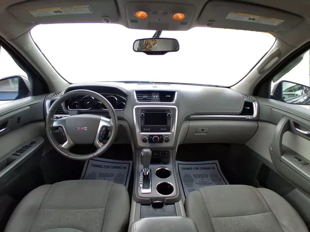 2011 Jeep Grand Cherokee Overland (1J4RR6GT7BC) with an Other engine, located at 8750 N County Rd 25A, Piqua, OH, 45356, (937) 908-9800, 40.164391, -84.232513 - Discover Your Next Adventure with the 2011 Jeep Grand Cherokee Overland<br /> <br /> Unleash your adventurous spirit with the 2011 Jeep Grand Cherokee Overland, available now at Advantage Car and Credit in Fairborn, OH. This rugged yet refined SUV is perfect for those who thrive on weekend escapes, - Photo#21
