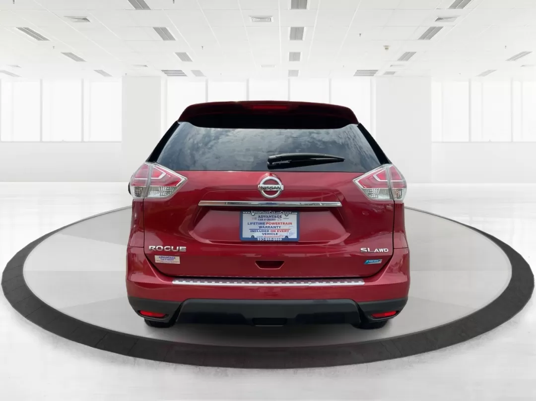 2014 Nissan Rogue SL (5N1AT2MV9EC) with an 2.5L I-4 DOHC engine, located at 1184 Kauffman Ave, Fairborn, OH, 45324, (937) 908-9800, 39.807072, -84.030914 - Photo#3
