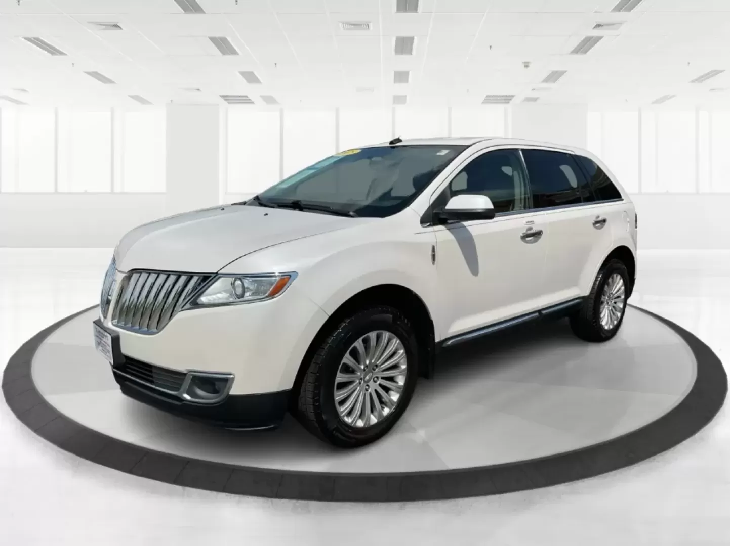2015 Lincoln MKX Base (2LMDJ6JK7FB) with an Other engine, located at 1184 Kauffman Ave, Fairborn, OH, 45324, (937) 908-9800, 39.807072, -84.030914 - Photo#8