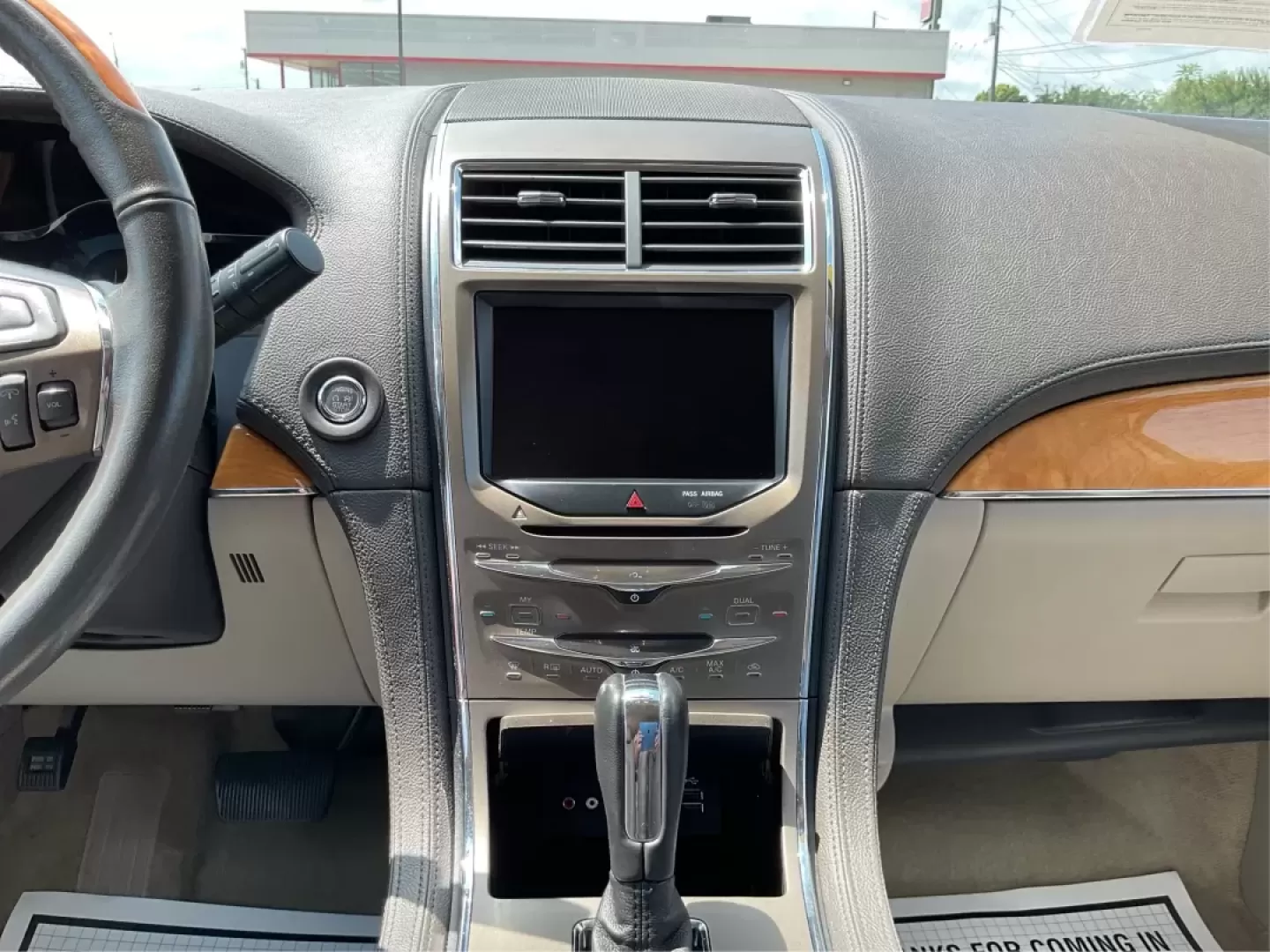 2015 Lincoln MKX Base (2LMDJ6JK7FB) with an Other engine, located at 1184 Kauffman Ave, Fairborn, OH, 45324, (937) 908-9800, 39.807072, -84.030914 - Photo#13